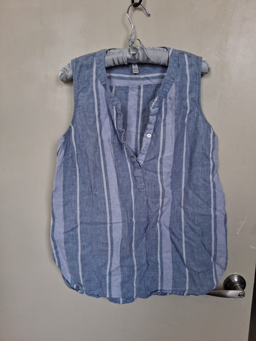 Ellen Tracy Light Blue and White Linen Striped Sleeveless Top